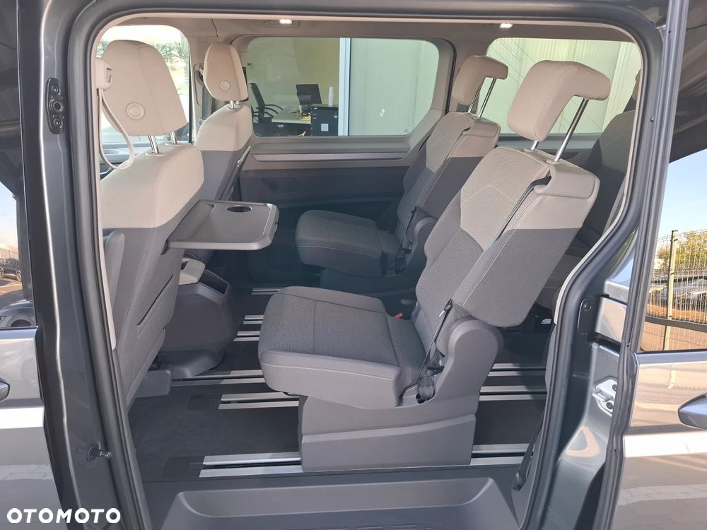 Volkswagen Multivan 2.0 TDI L2 Life DSG - 11