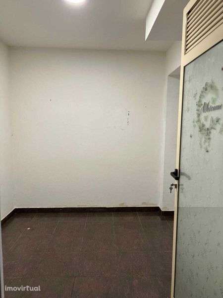 Loja para arrendar - Grande imagem: 3/5