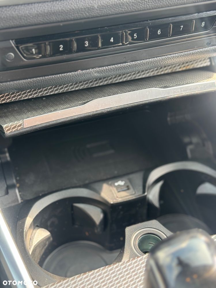 BMW Seria 3 330i M Sport - 30