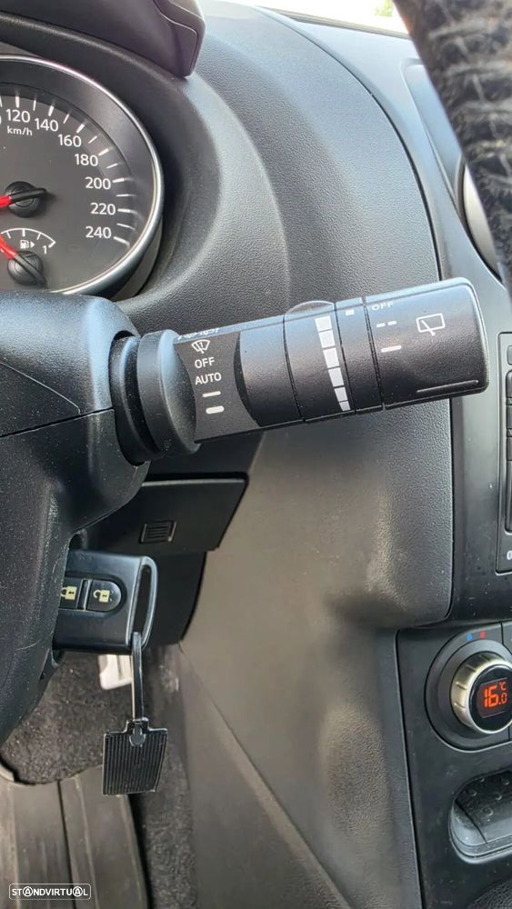 Nissan Qashqai +2 1.6 dCi Tekna Premium 18 360 S&S - 15