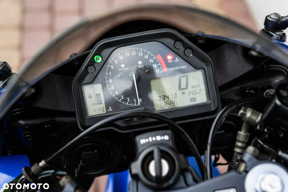 Honda CBR - 7