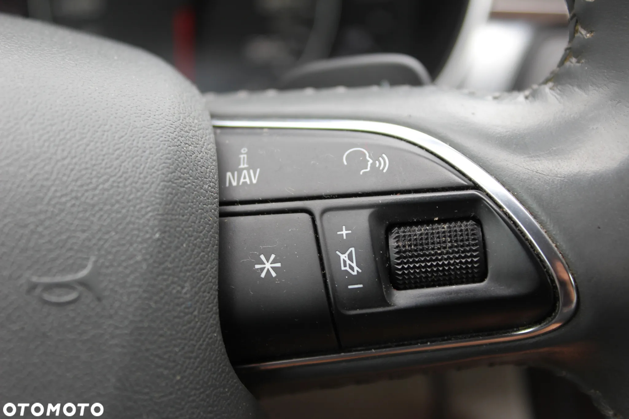 Audi A6 2.0 TDI ultra S tronic - 17