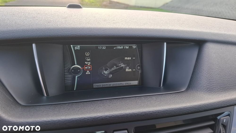 BMW X1 sDrive20i xLine - 13