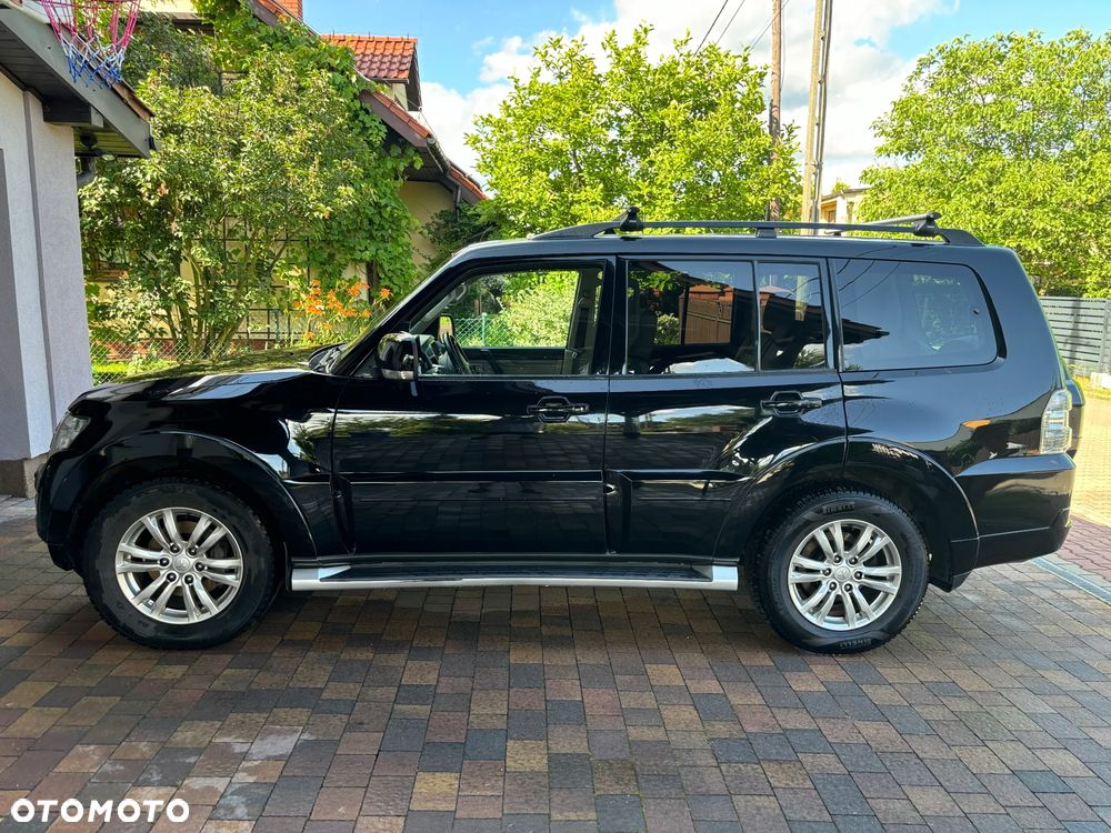Mitsubishi Pajero 3.2 DID Instyle EU6 - 6