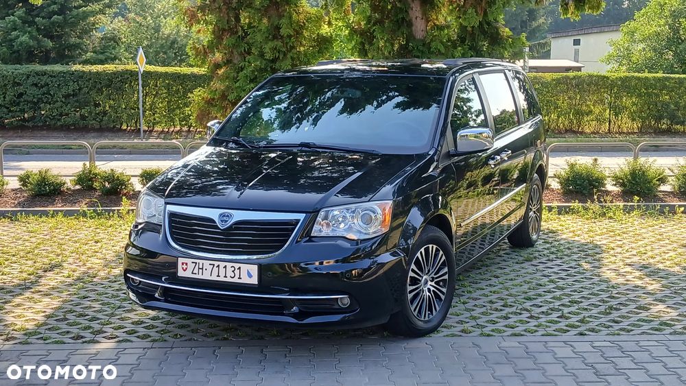 Lancia Voyager 2.8 Multijet 16v Platinum - 1