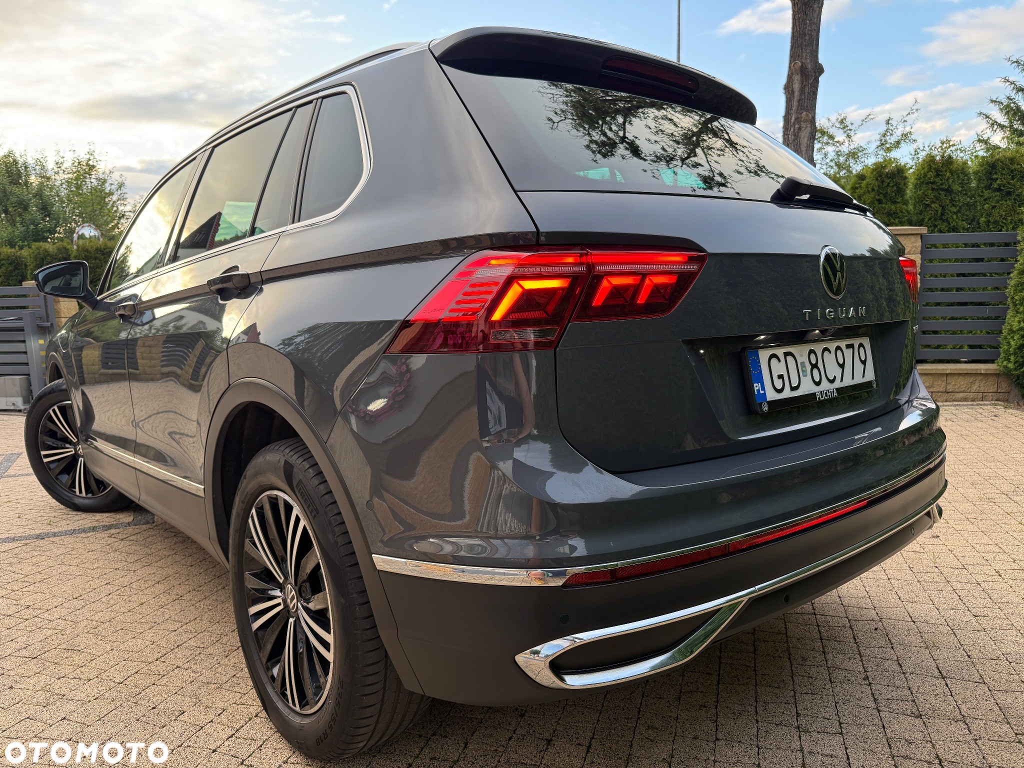 Volkswagen Tiguan 1.4 eHybrid Elegance DSG - 2
