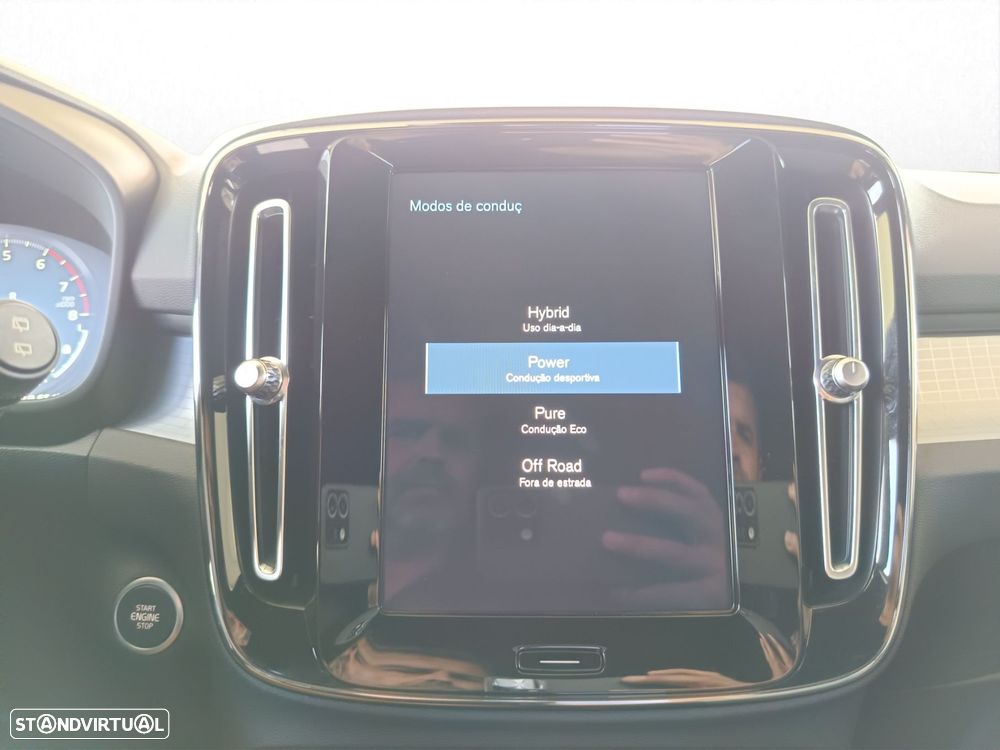 Volvo XC 40 1.5 T4 PHEV Core - 17
