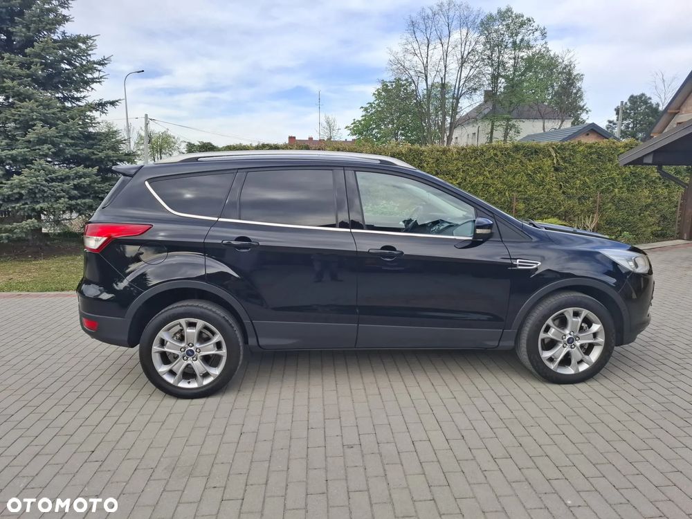 Ford Kuga 2.0 TDCi 4x4 Titanium - 2