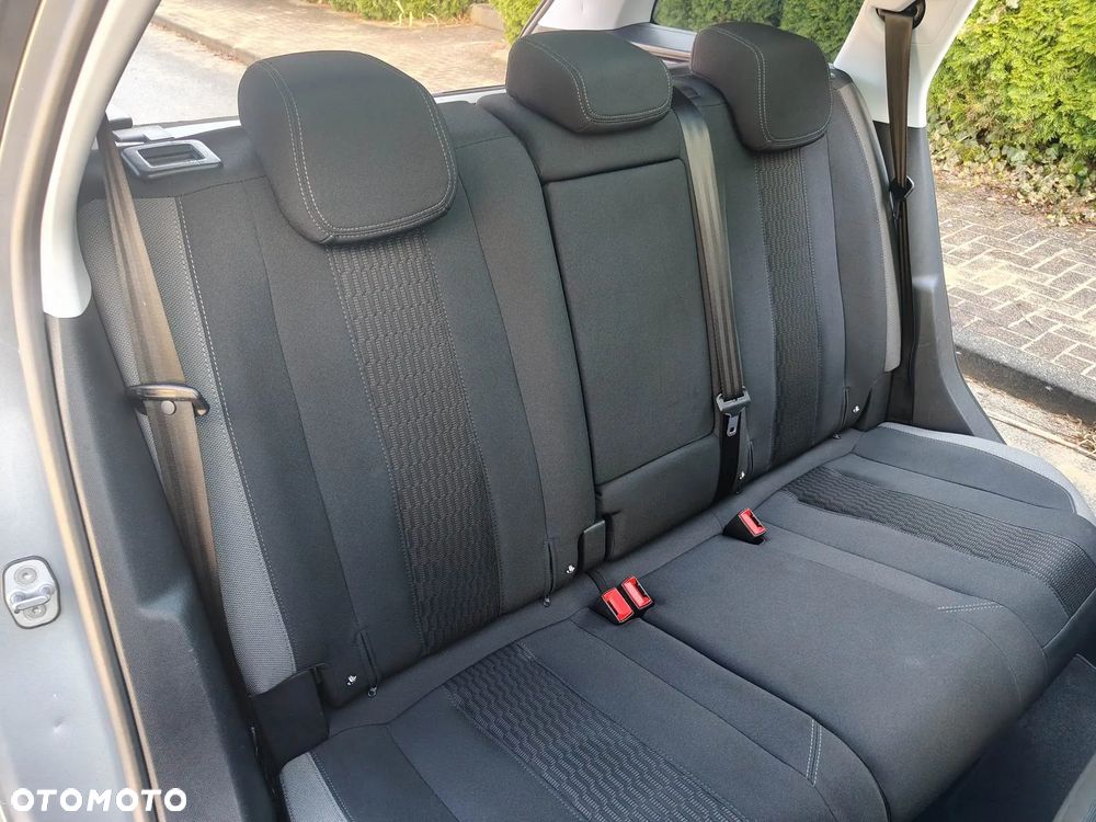 Peugeot 308 PureTech 130 Stop & Start Style - 18