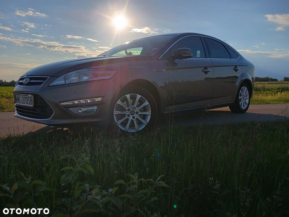 Ford Mondeo 1.6 TDCi Platinium X Plus (Titanium) - 9