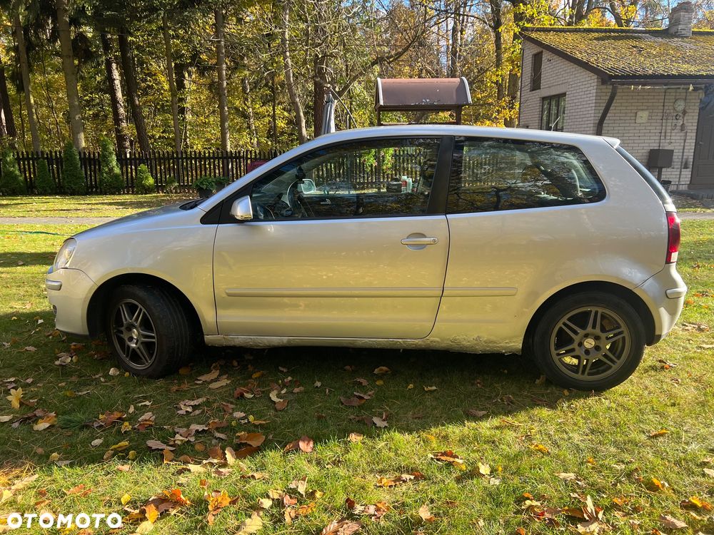Volkswagen Polo 1.4 TDI Comfortline - 6