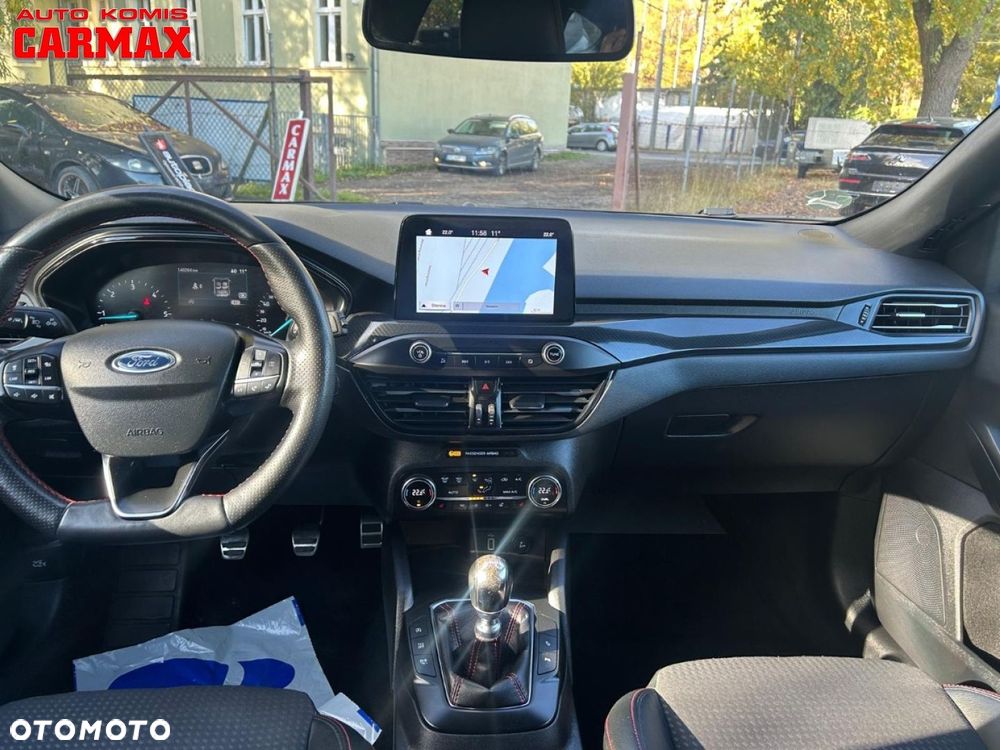 Ford Focus 1.5 EcoBlue Start-Stopp-System ST-LINE STYLE - 27