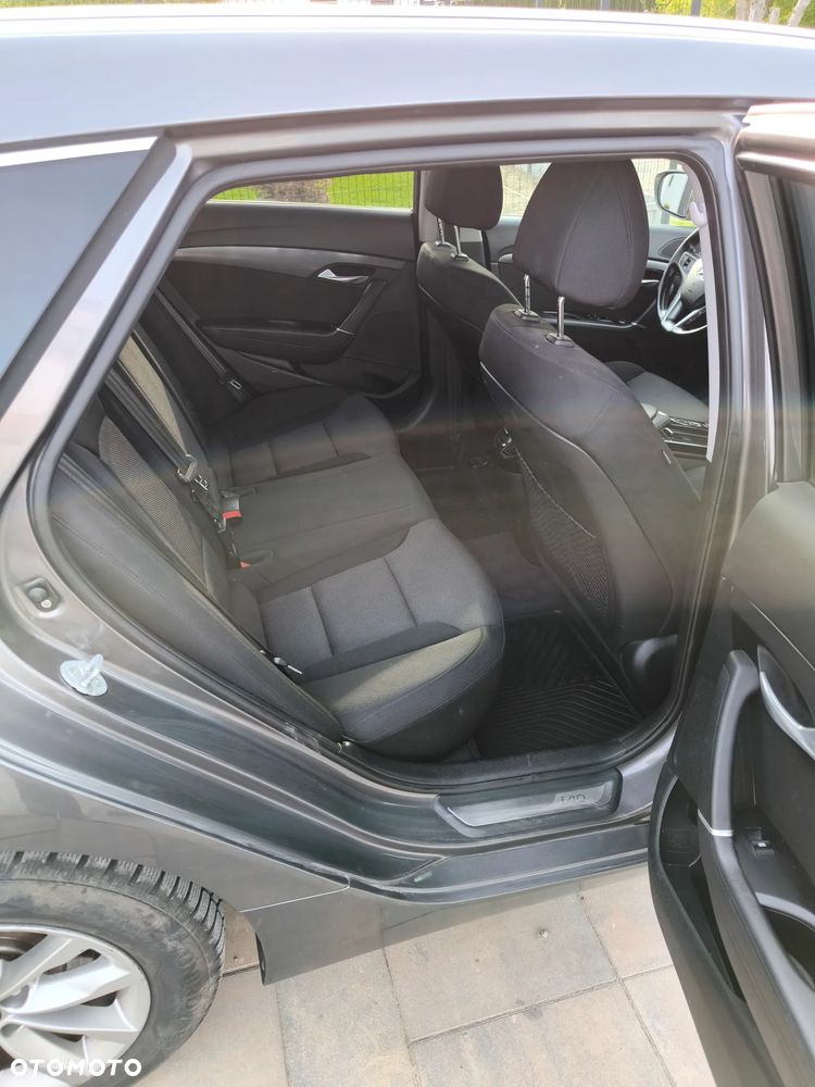 Hyundai i40 1.6 CRDi Premium DCT - 19