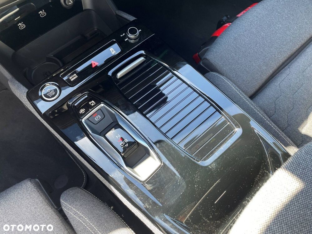 Audi A6 Sportback e-tron - 27