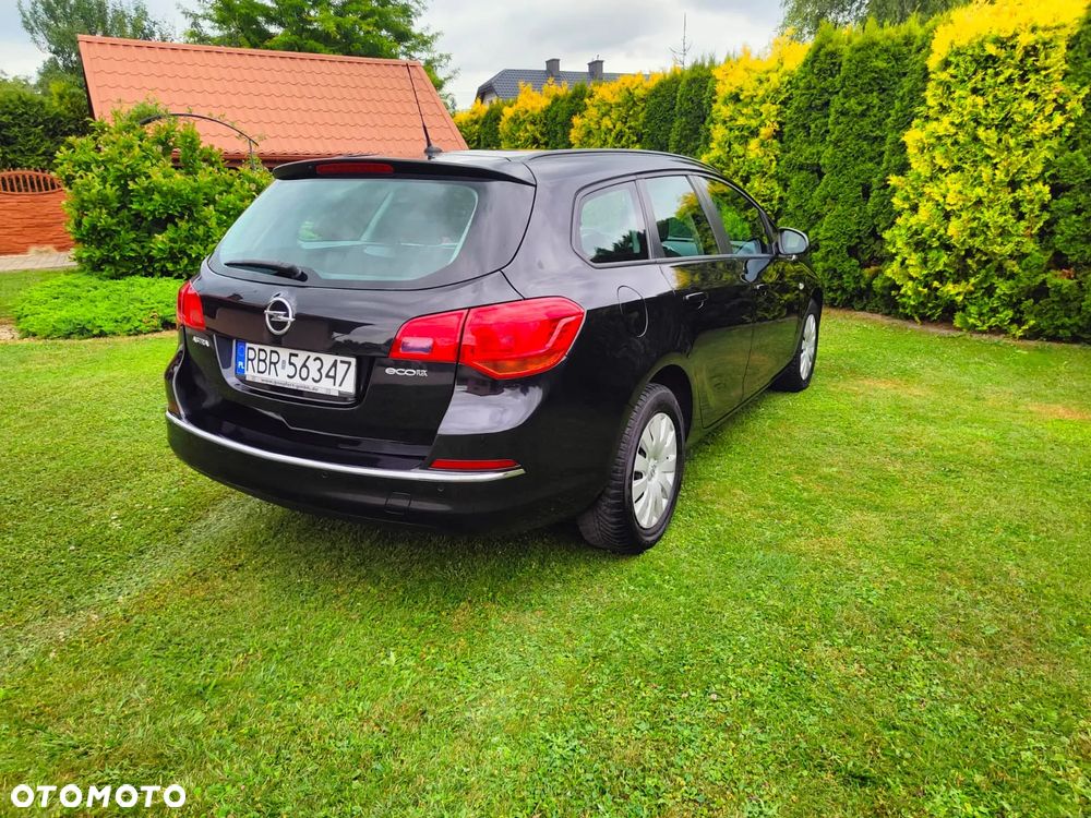 Opel Astra 1.6 D (CDTI) Dynamic - 10