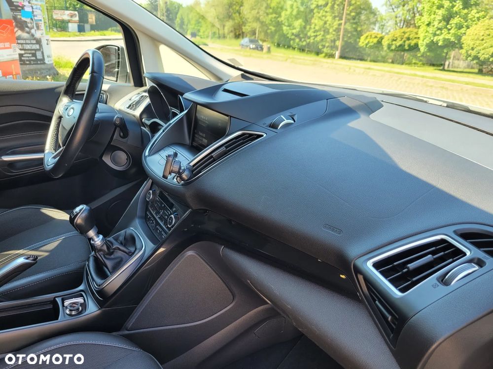 Ford C-MAX 2.0 TDCi Start-Stop-System Titanium - 30