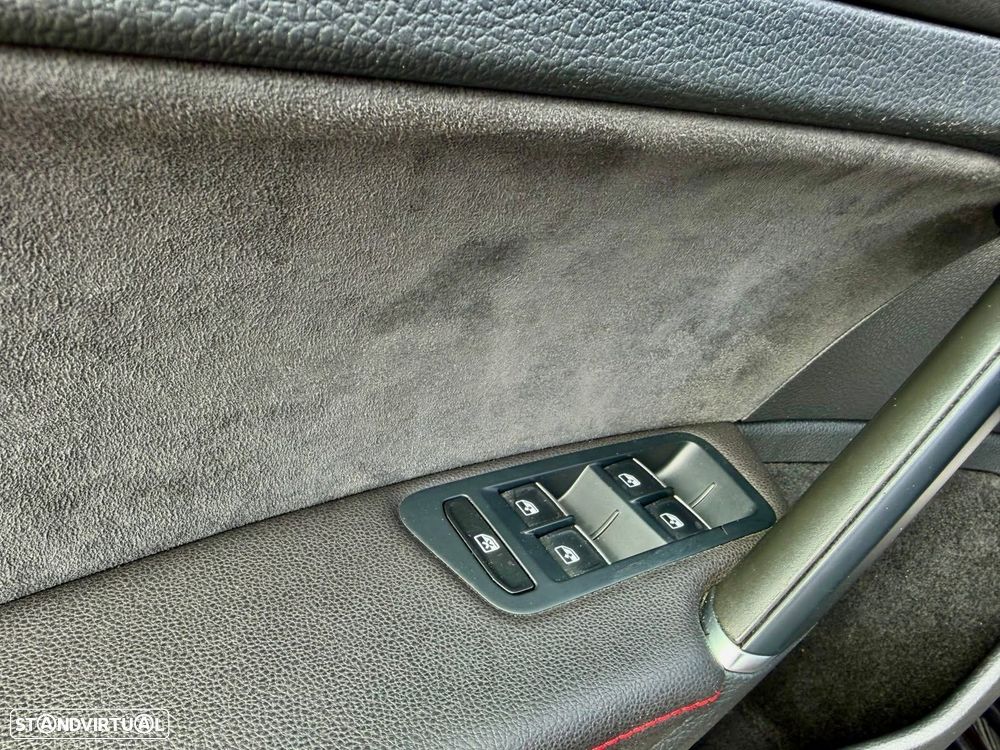 VW Golf 2.0 TSI GTi TCR DSG - 23