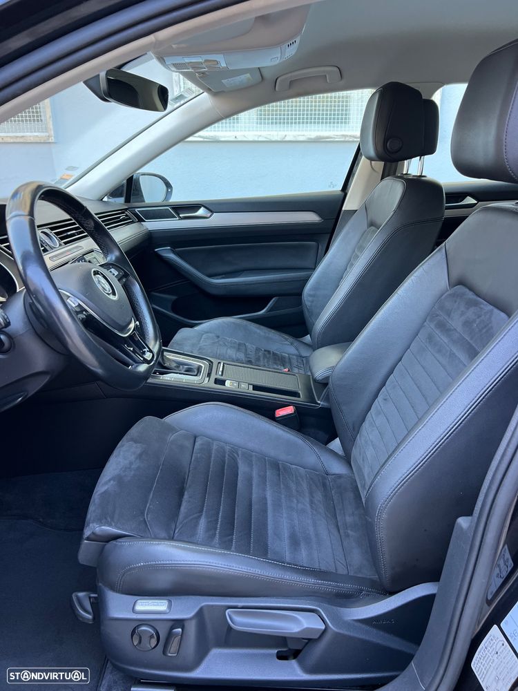VW Passat 2.0 TDI Confortline DSG - 27