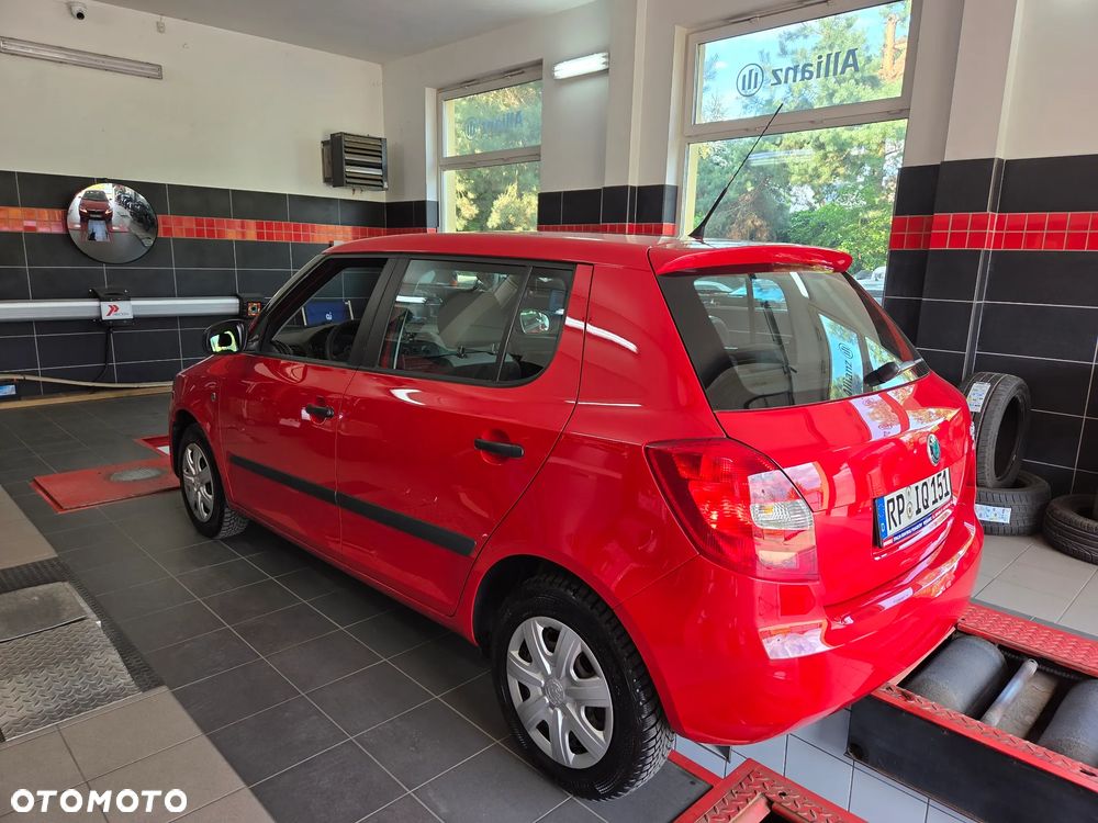 Skoda Fabia 1.2 TSI Ambiente - 30