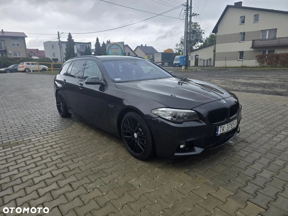 BMW Seria 5 520d M Sport - 1