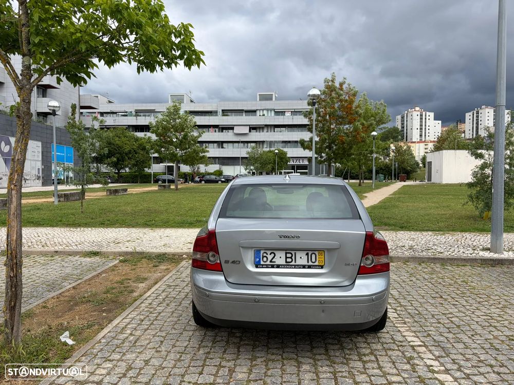 Volvo S40 2.0 D Nível 1 - 3