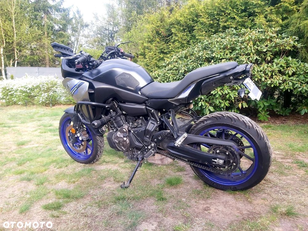 Yamaha MT - 16