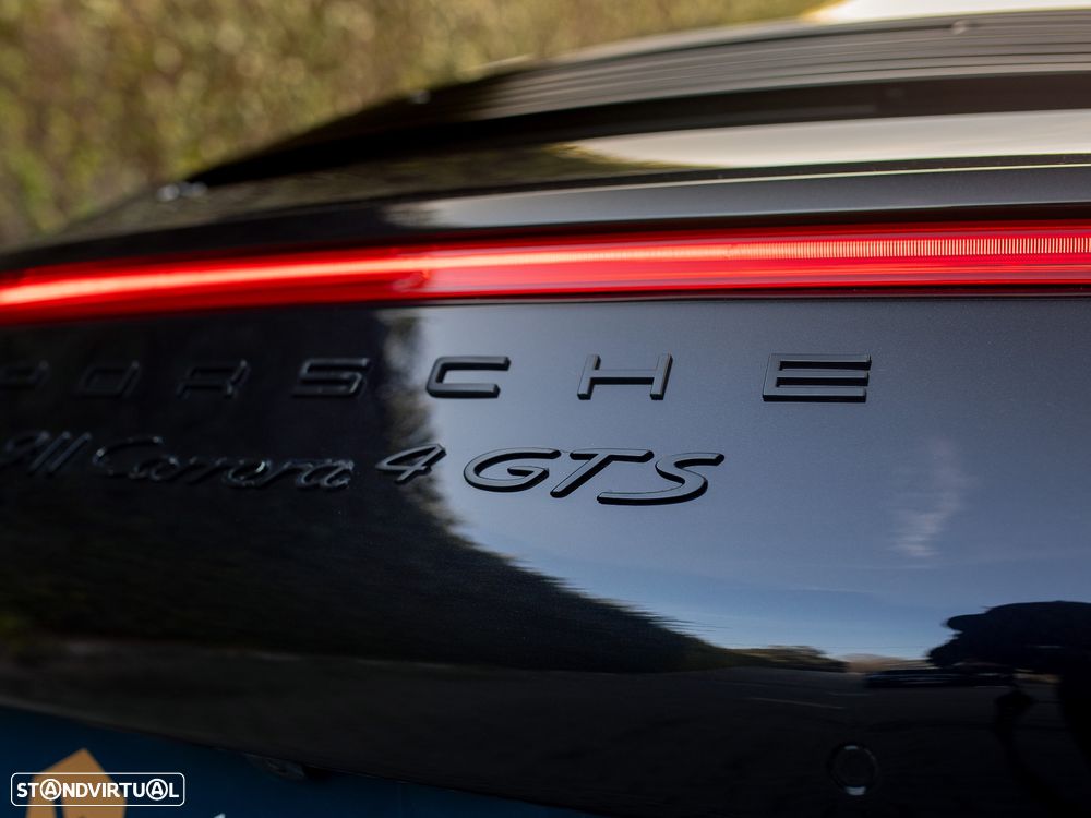 Porsche 911 (991) Carrera 4 GTS PDK - 19