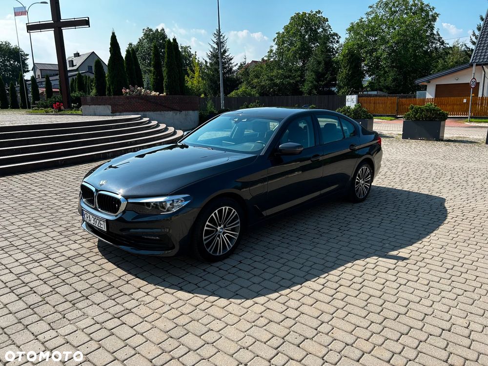 BMW Seria 5 530e iPerformance Luxury Line - 1