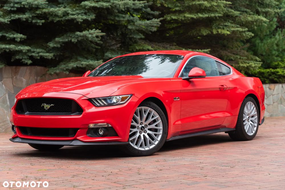 Ford Mustang 5.0 V8 GT - 1