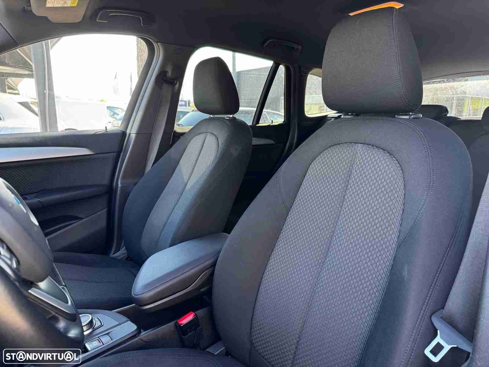 BMW X1 25 e xDrive - 9