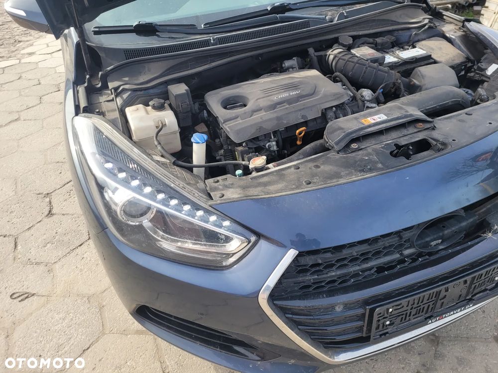 Hyundai i40 Kombi blue 1.7 CRDi DCT Premium - 15