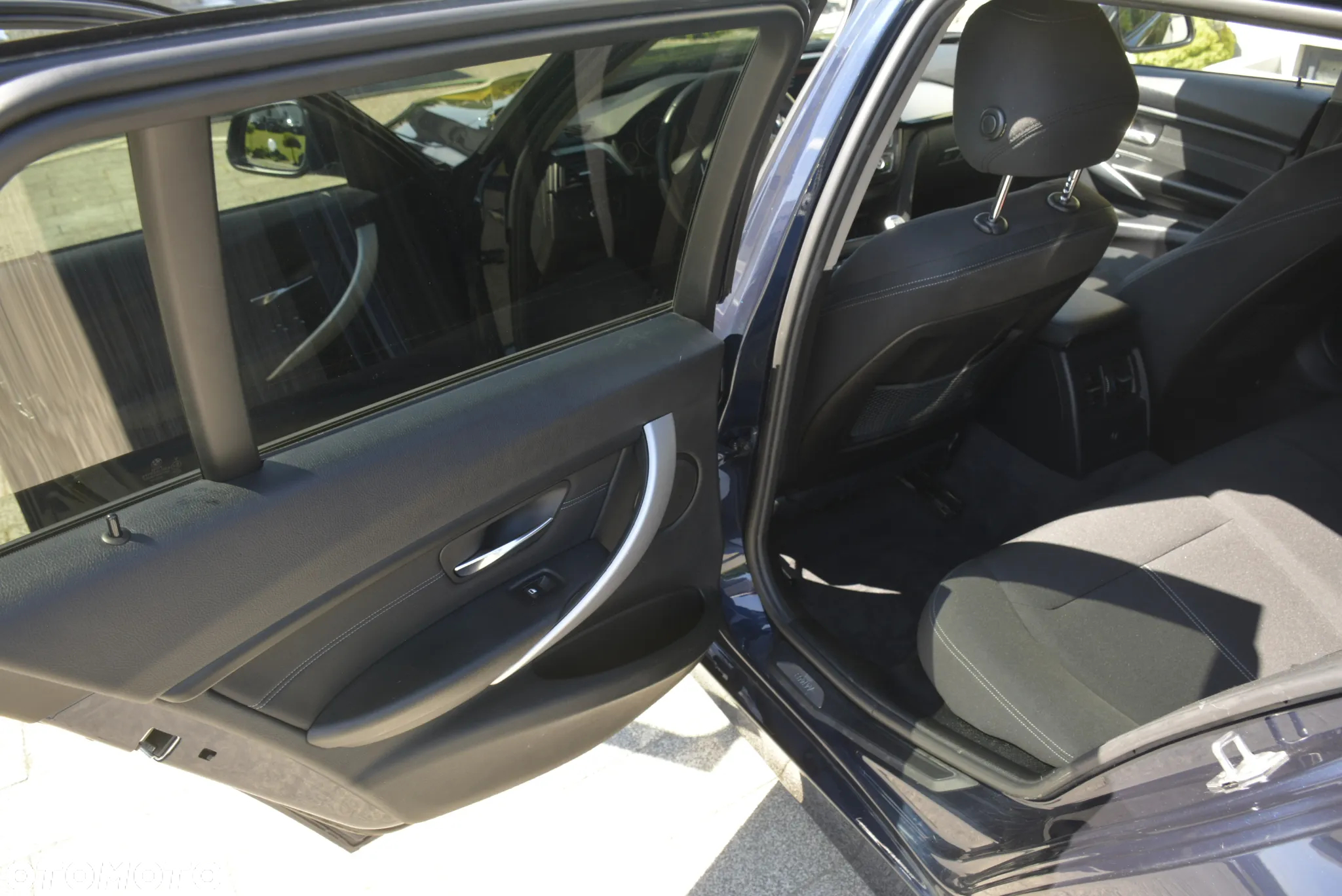 BMW Seria 3 320d Efficient Dynamics Sport Line - 17