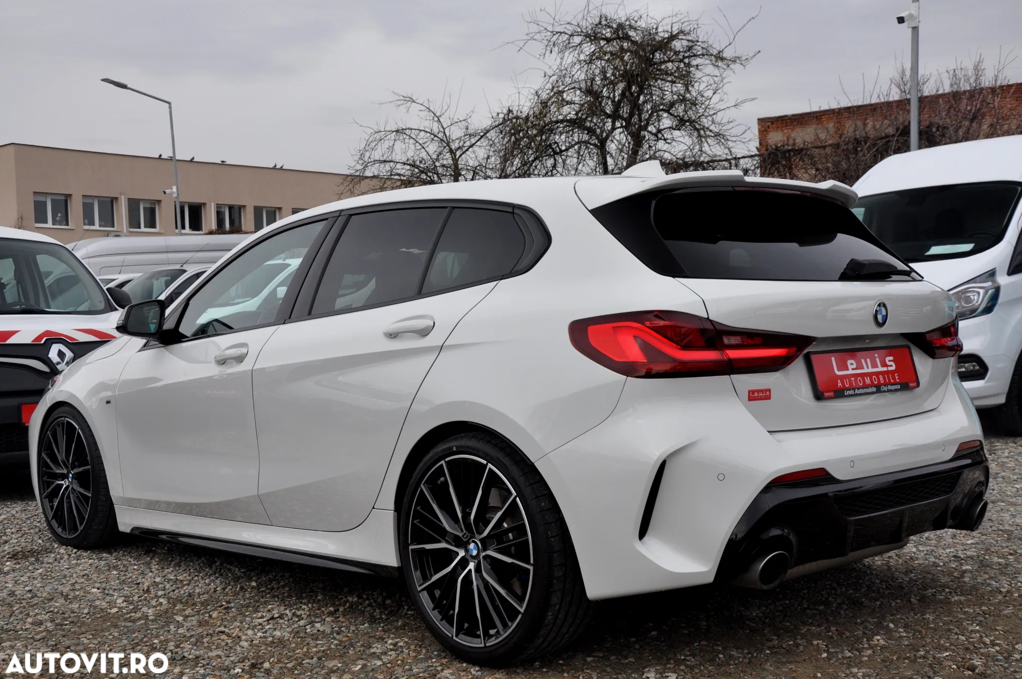 BMW M1 M135i xDrive AT - 6