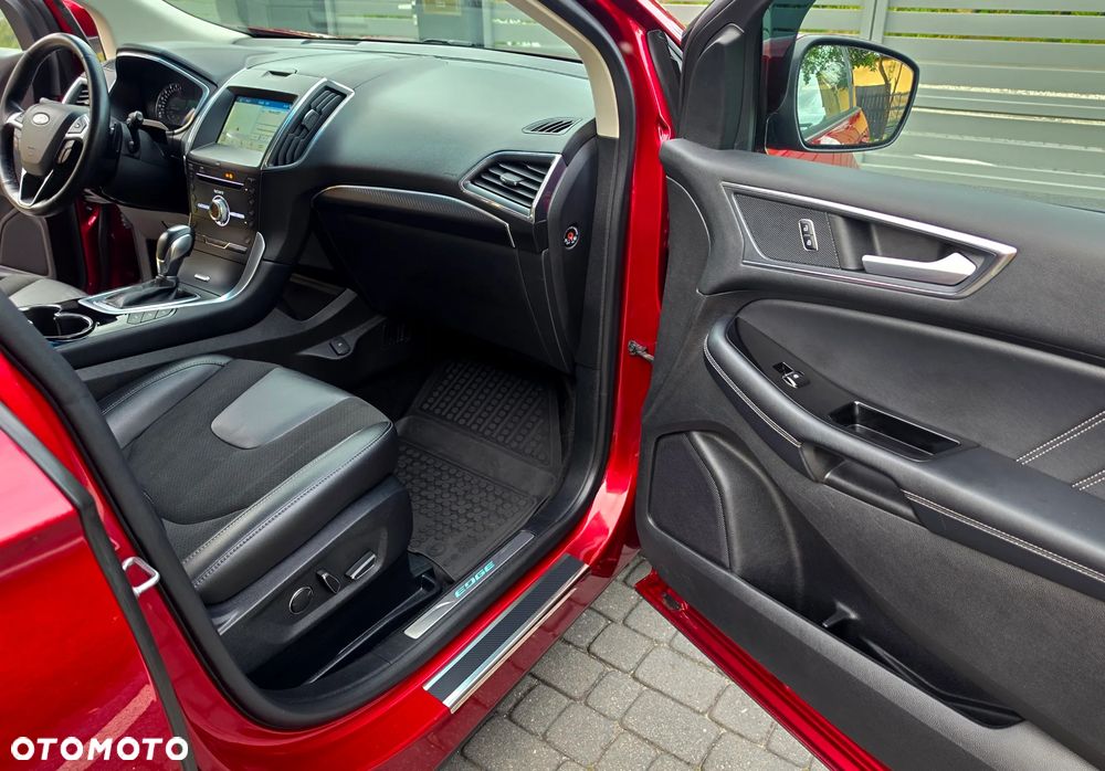 Ford Edge 2.0 TDCi Twin-Turbo 4WD ST-Line - 30