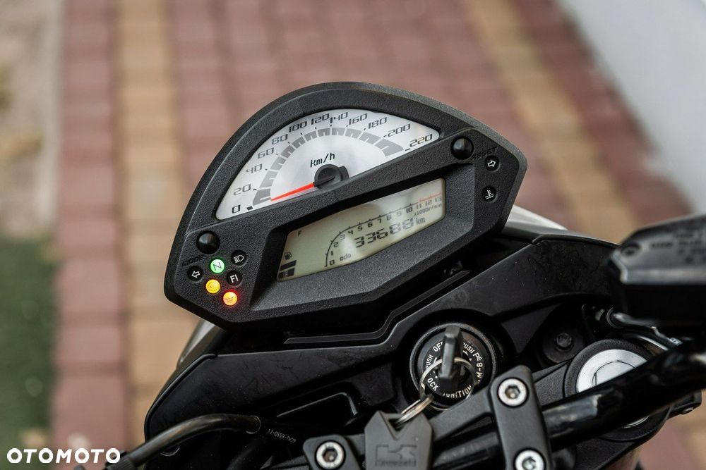Kawasaki ER - 9