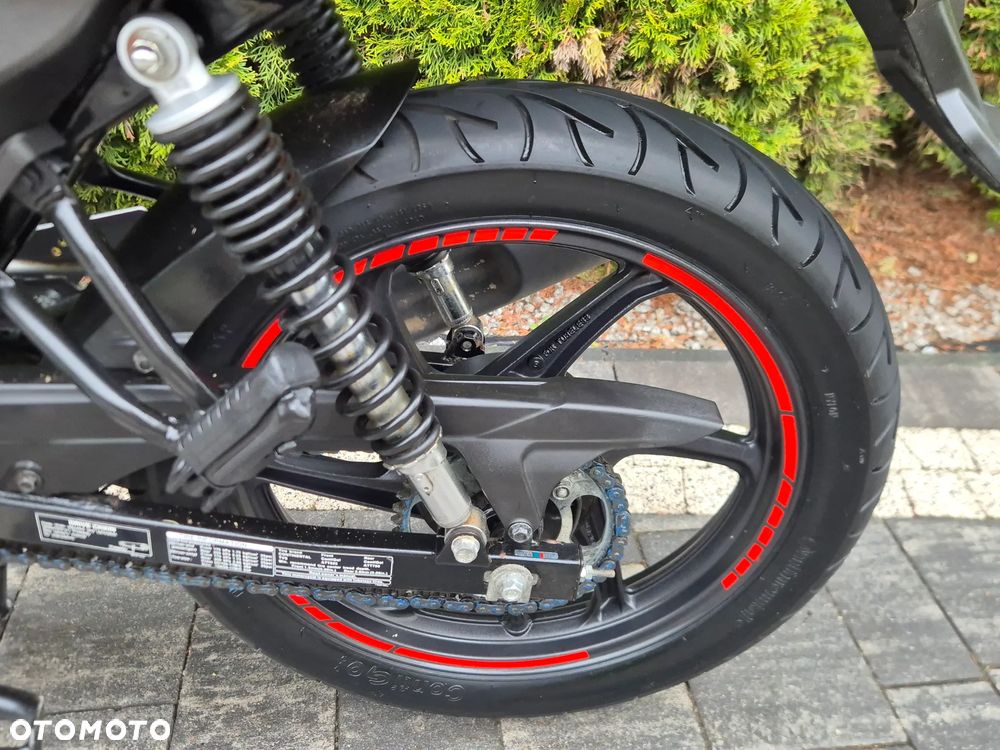 Honda CBF - 22