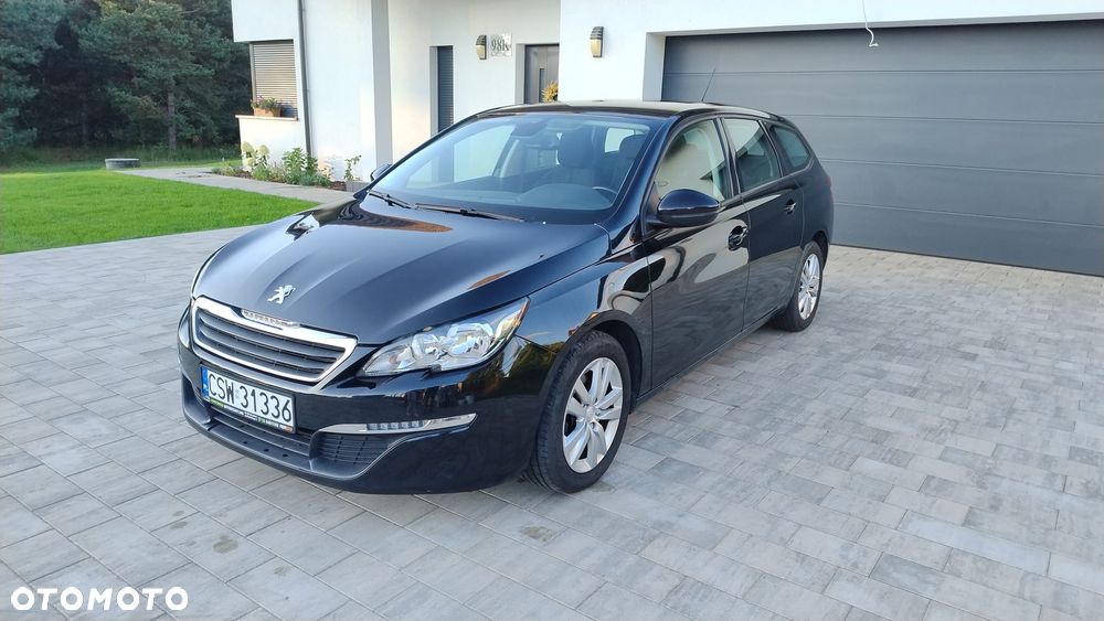 Peugeot 308 - 1