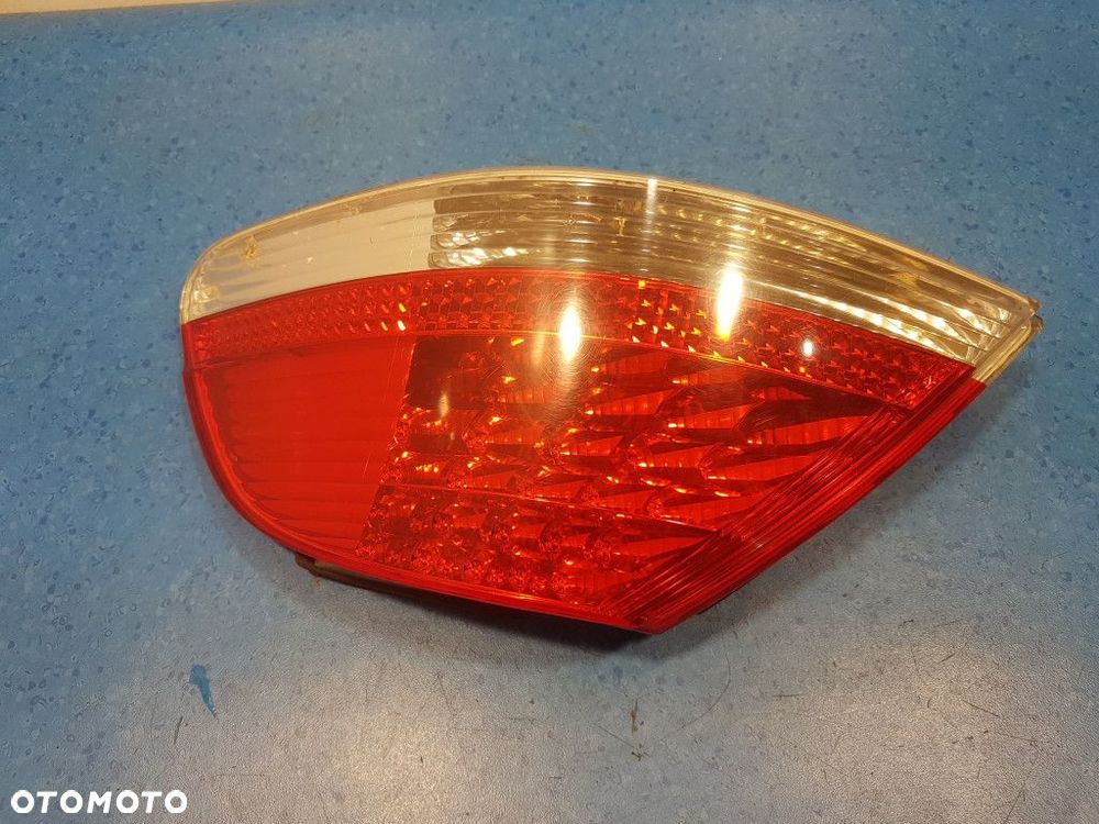 BMW E65 LAMPA TYŁ PRAWA ZEWNĘTRZNA - 6