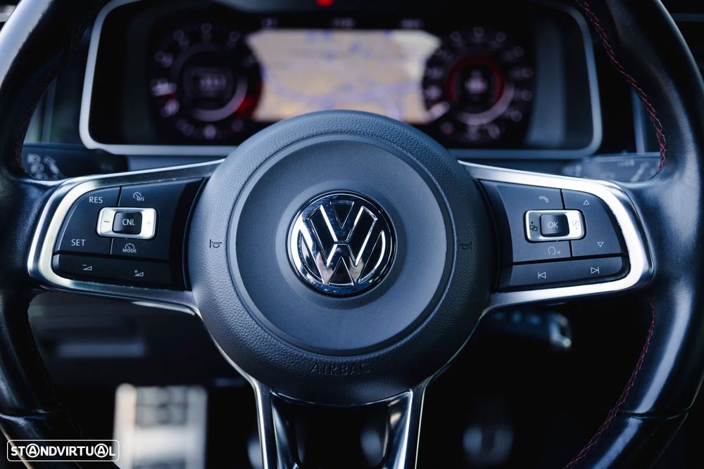 VW Golf GTI Performance BlueMotion - 14