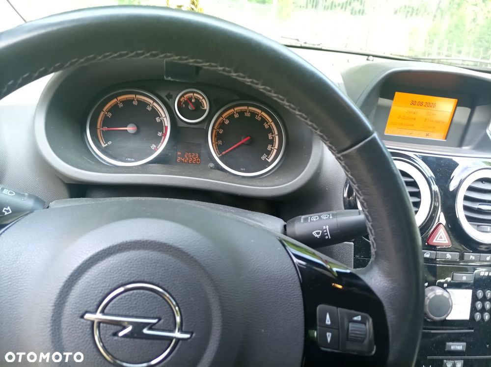 Opel Corsa - 9