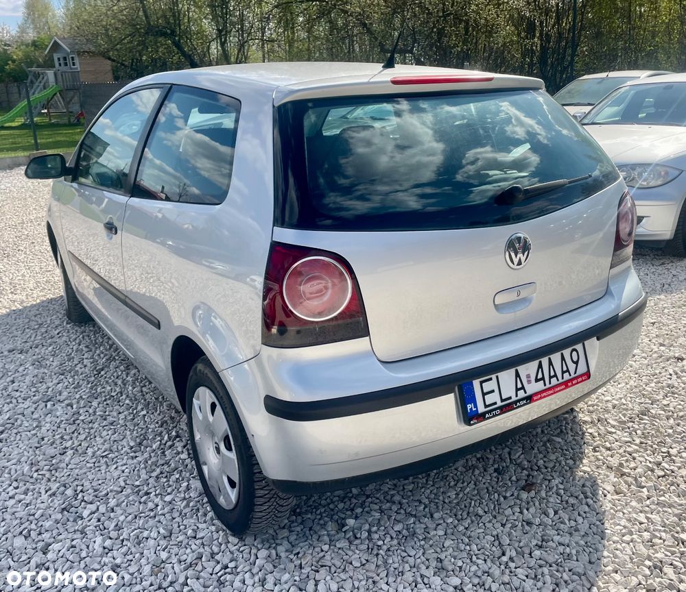 Volkswagen Polo - 9