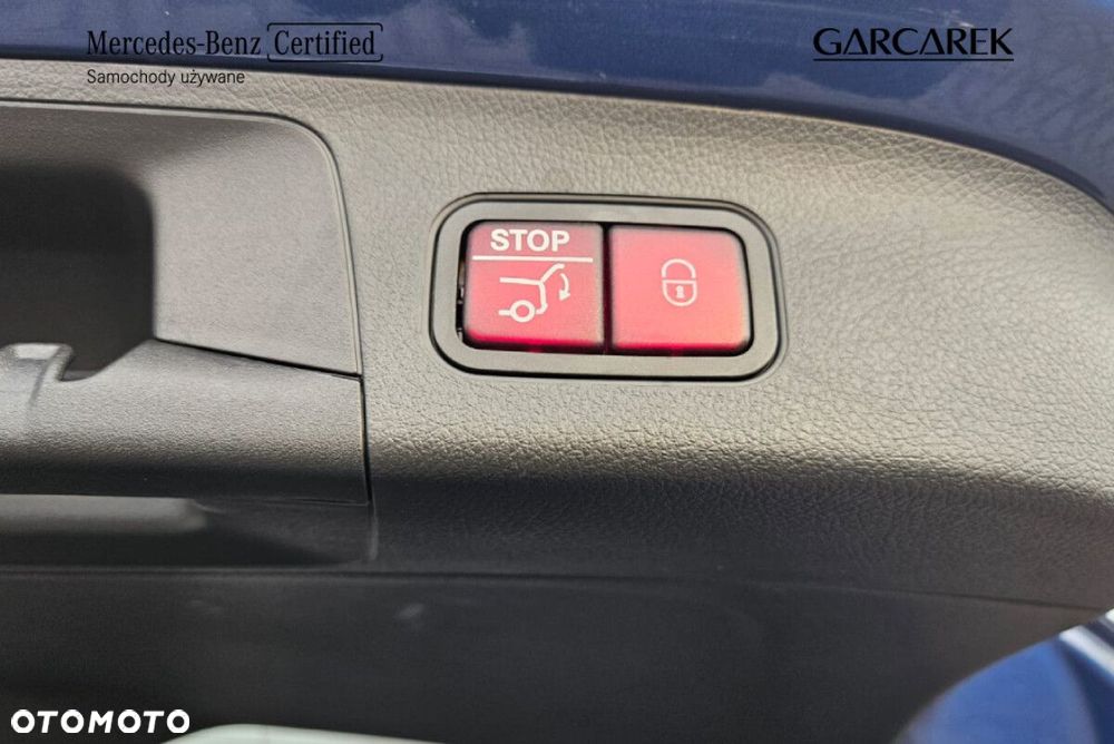 Mercedes-Benz GLA - 10