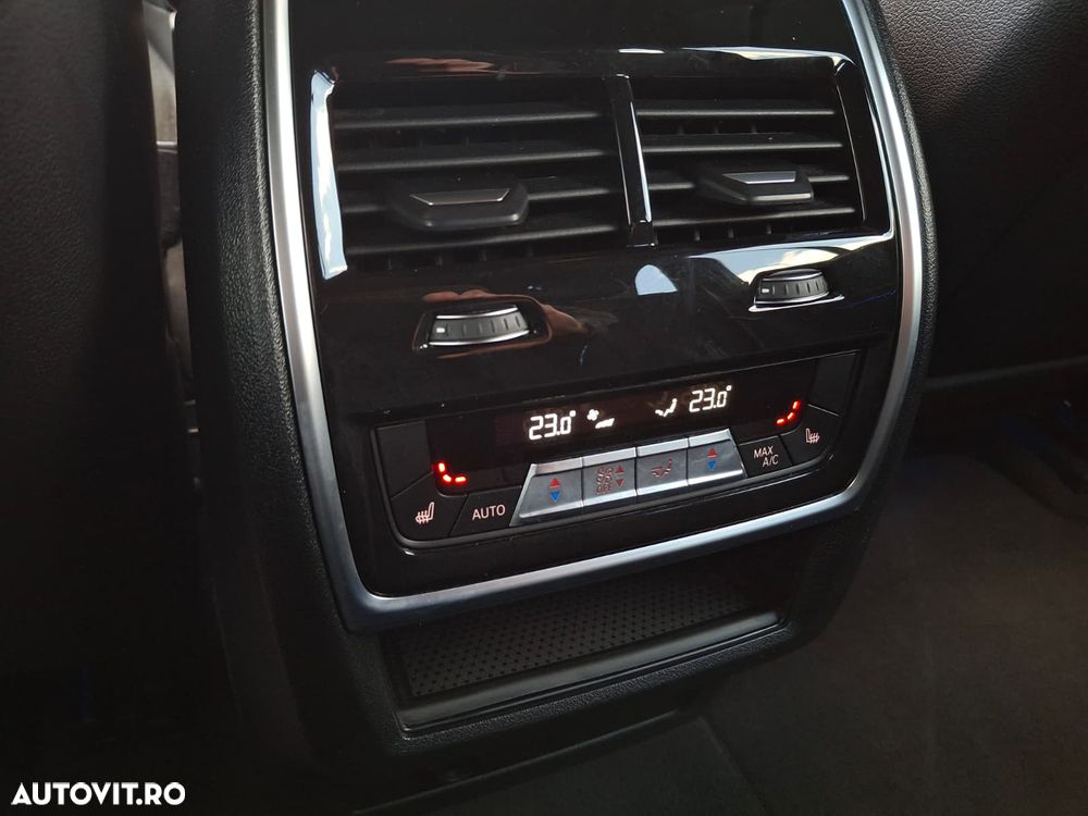 BMW X5 M M60i xDrive AT MHEV - 41
