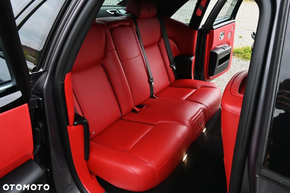 Rolls-Royce Ghost EWB - 38