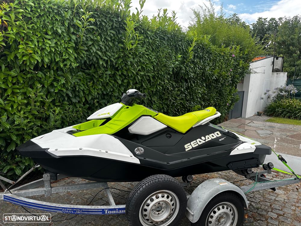 Sea-Doo Spark - 4