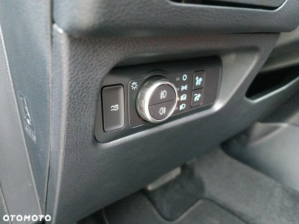 Ford Ranger Raptor - 26