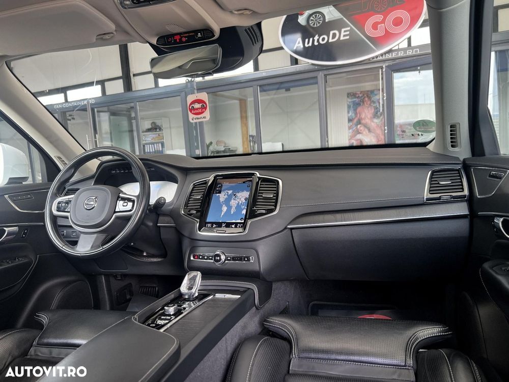 Volvo XC 90 - 7