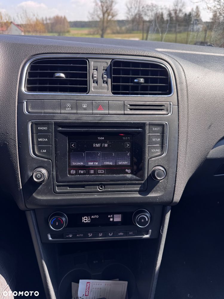 Volkswagen Polo 1.2 TSI Blue Motion Technology Comfortline - 11