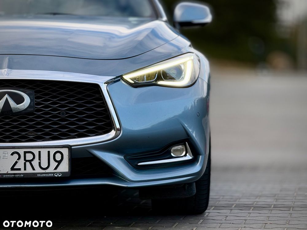 Infiniti Q60 2.0t Premium - 24