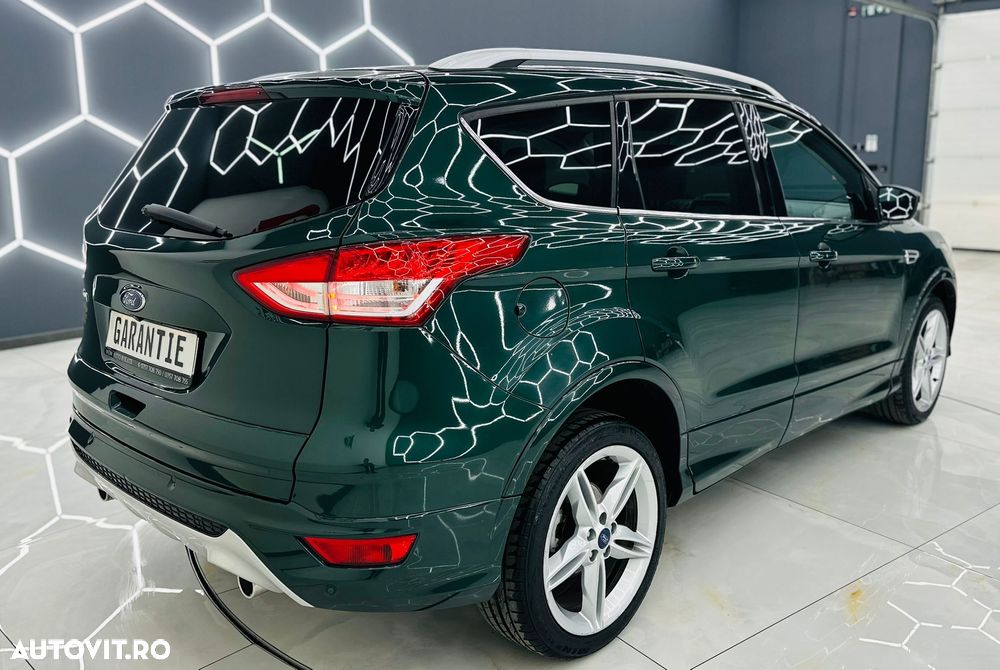 Ford Kuga 2.0 TDCi 4x4 Aut. ST-Line - 4